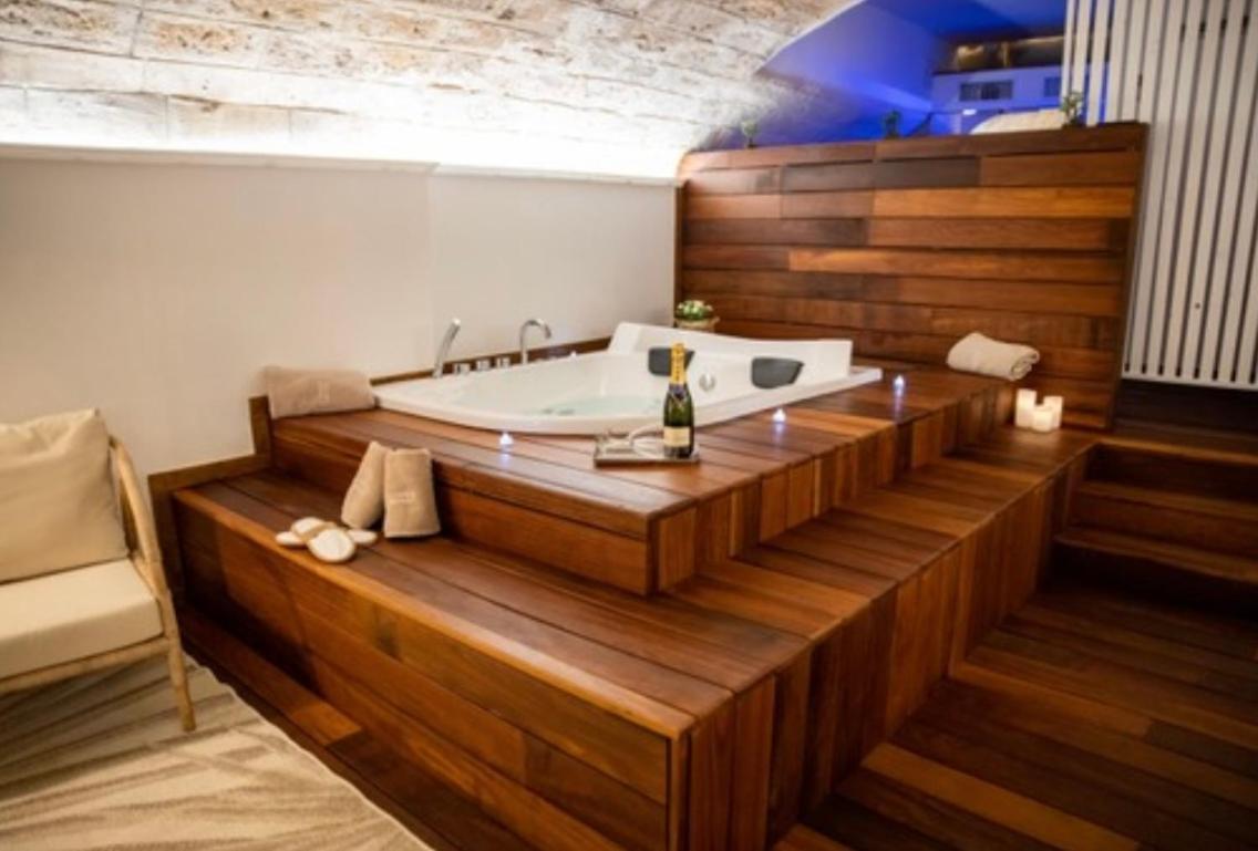 Lc Luxury Apartment Μπάρι Εξωτερικό φωτογραφία