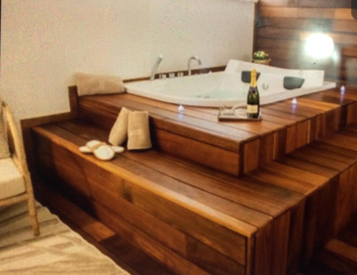 Lc Luxury Apartment Μπάρι Εξωτερικό φωτογραφία
