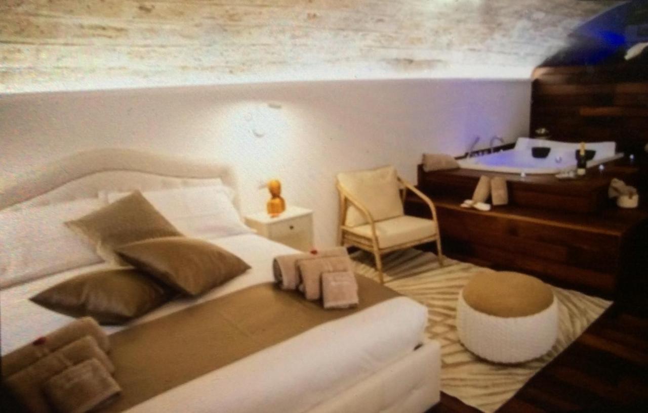 Lc Luxury Apartment Μπάρι Εξωτερικό φωτογραφία